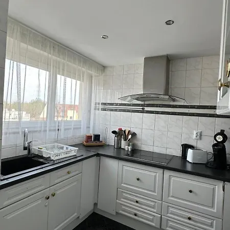 Апартаменты Apparemment Spacieux Et Lumineux Pour 6 Voyageurs Страсбург