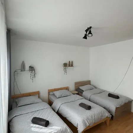 Apparemment Spacieux Et Lumineux Pour 6 Voyageurs Estrasburgo